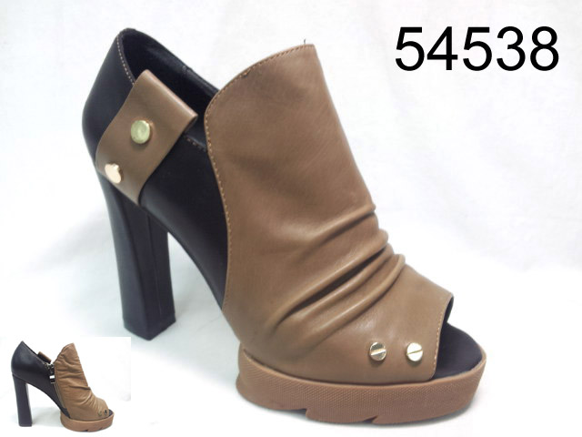 54538 CAMEL x BLACK